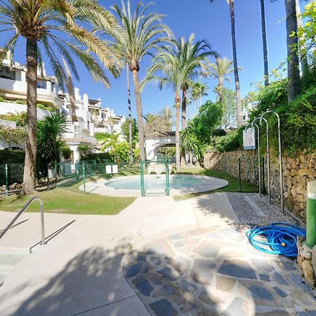 1104 First Line Beach Apartment Golden Beach Pool 马尔韦利亚 外观 照片