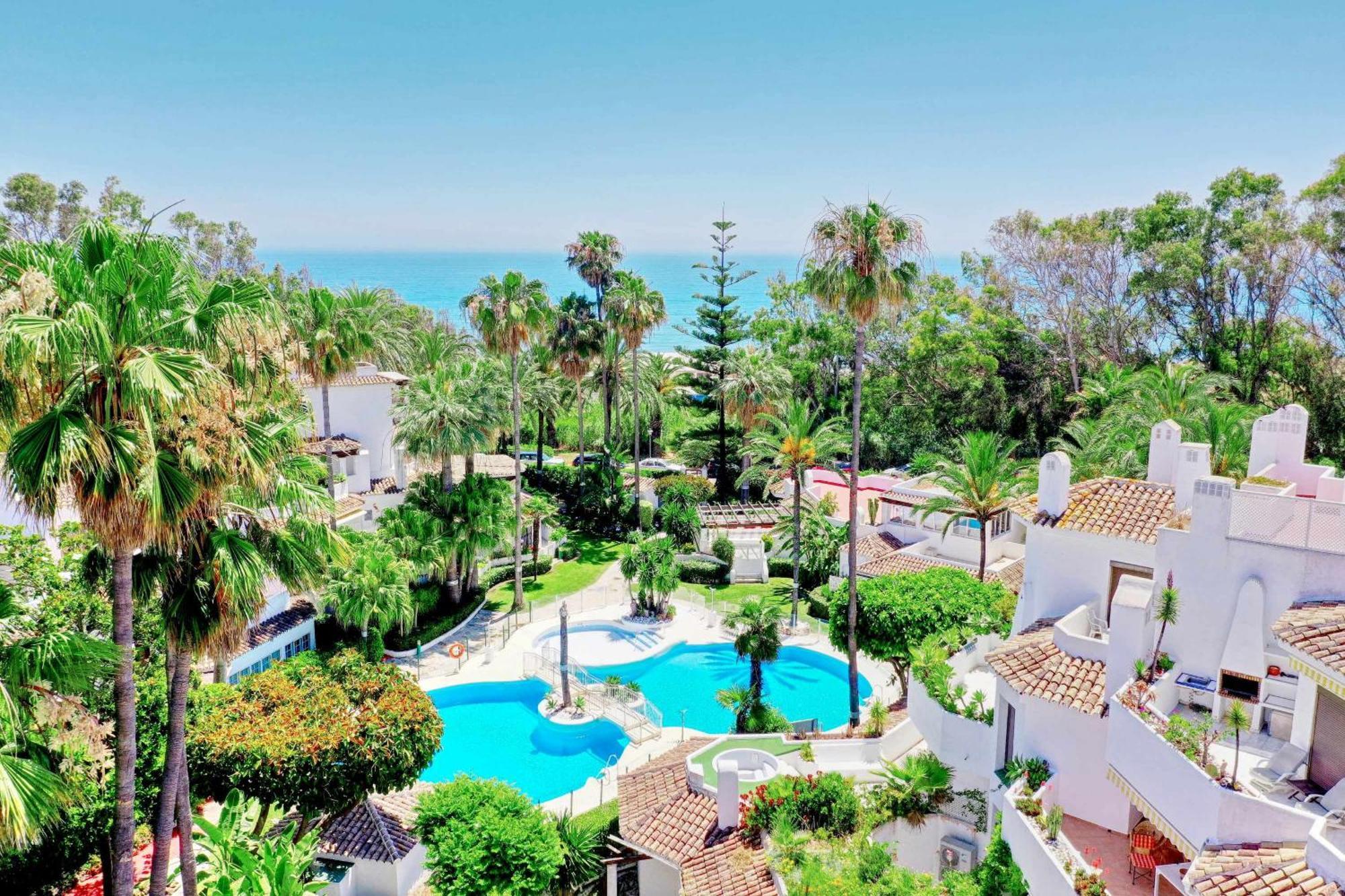1104 First Line Beach Apartment Golden Beach Pool 马尔韦利亚 外观 照片
