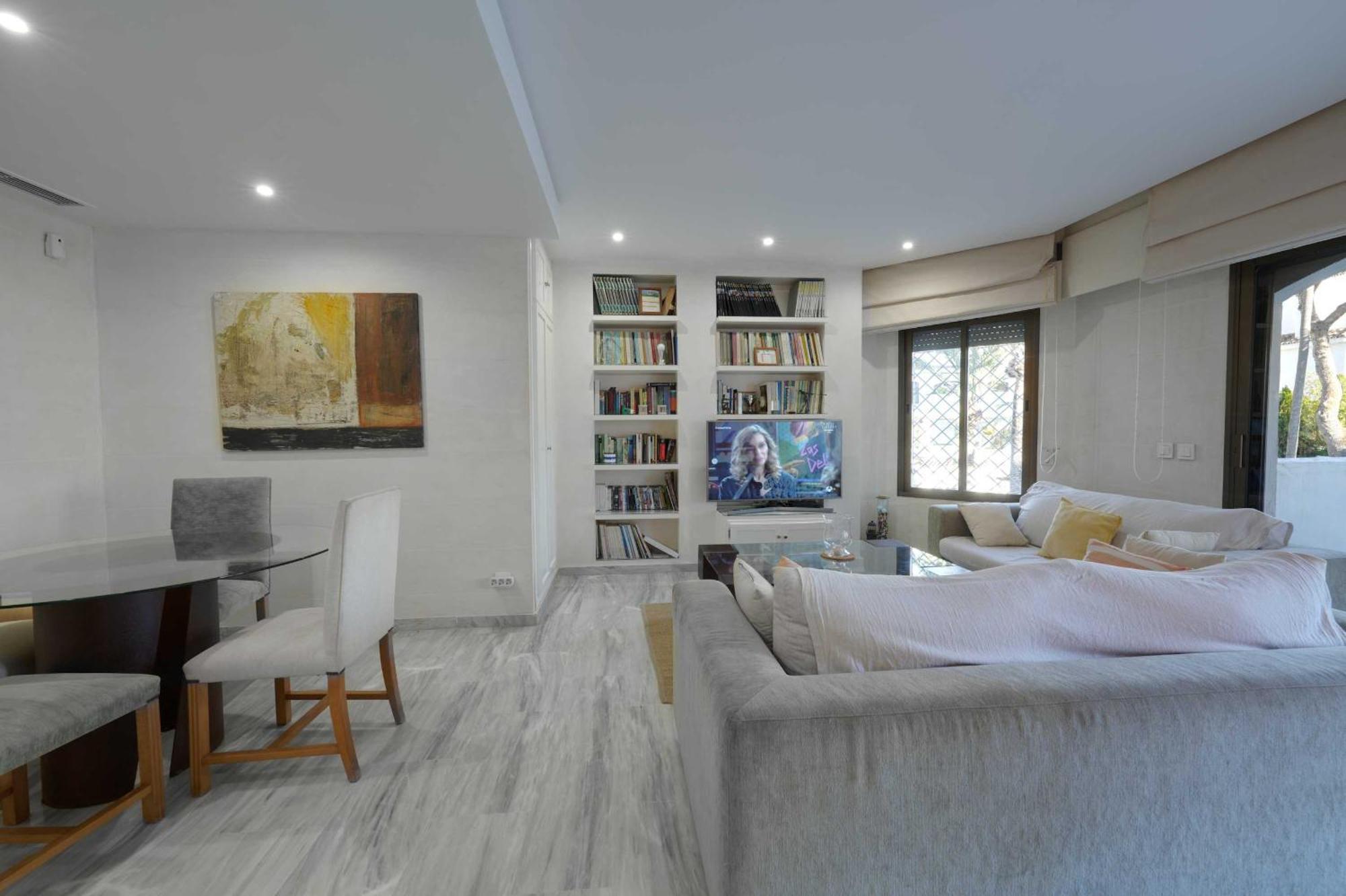 1104 First Line Beach Apartment Golden Beach Pool 马尔韦利亚 外观 照片