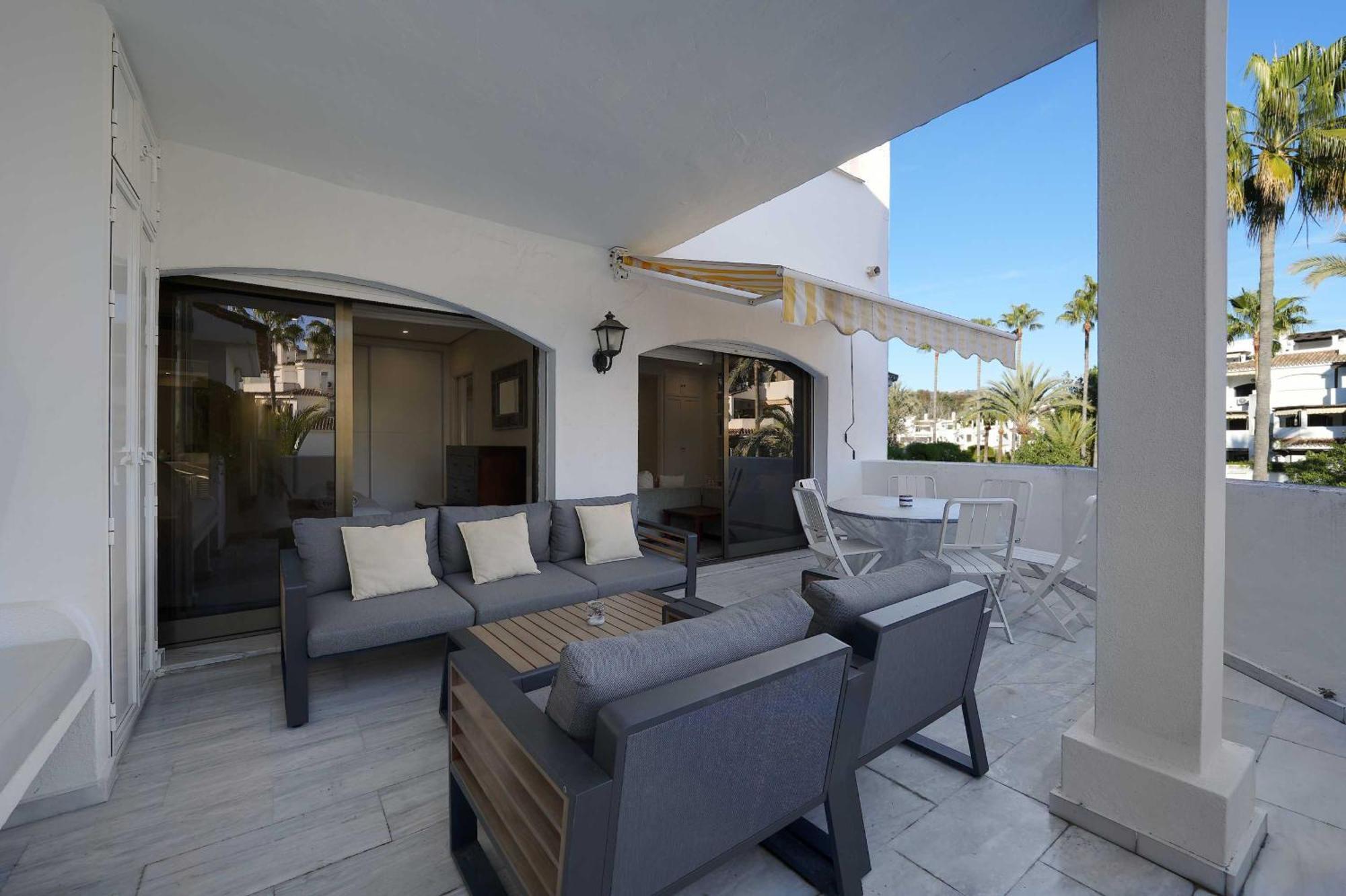 1104 First Line Beach Apartment Golden Beach Pool 马尔韦利亚 外观 照片