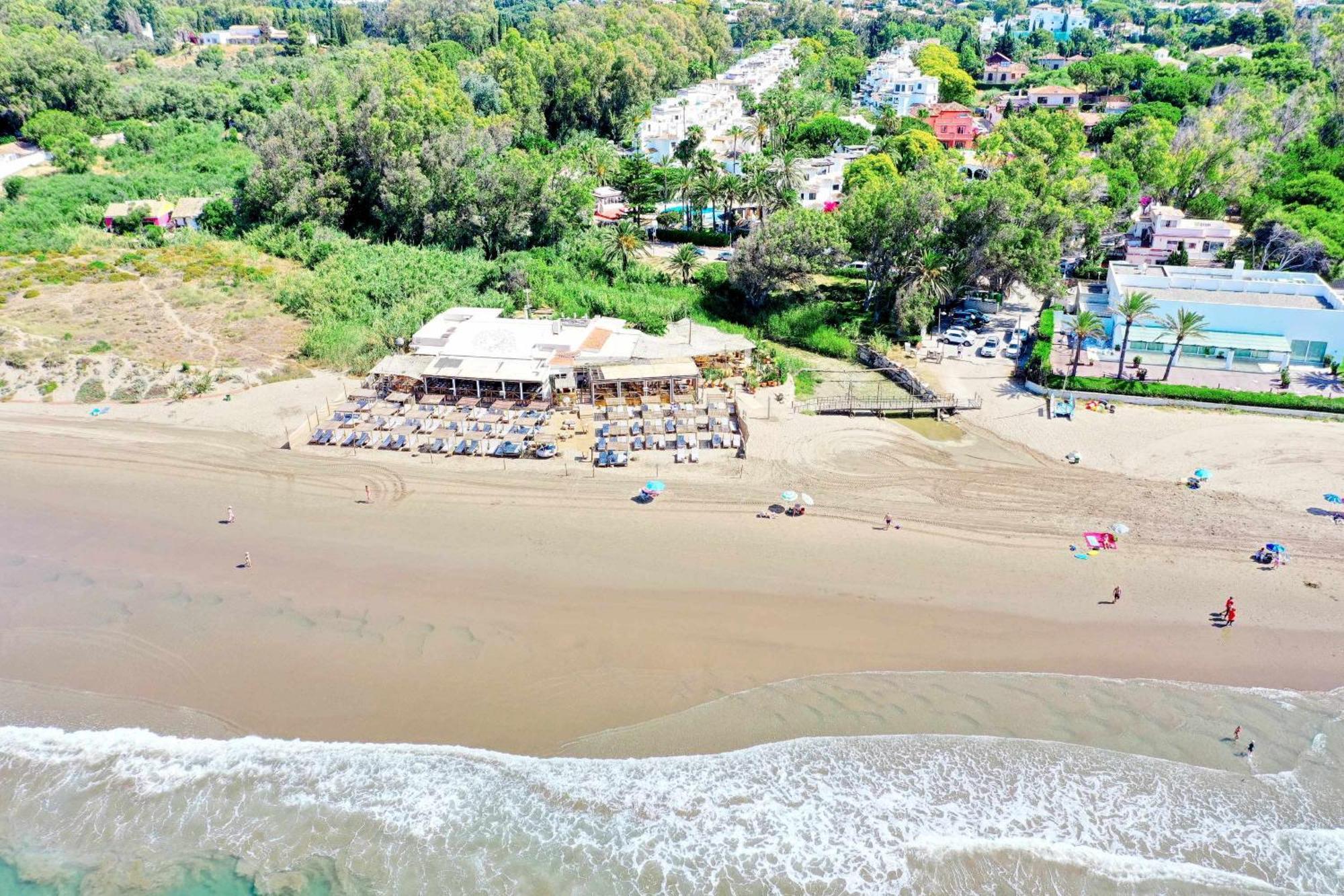 1104 First Line Beach Apartment Golden Beach Pool 马尔韦利亚 外观 照片